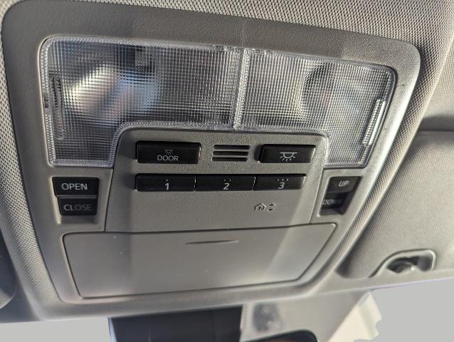 2019 Toyota Highlander Vehicle Photo in Oshkosh, WI 54901