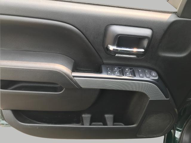 2015 Chevrolet Silverado 1500 Vehicle Photo in GREEN BAY, WI 54303-3330