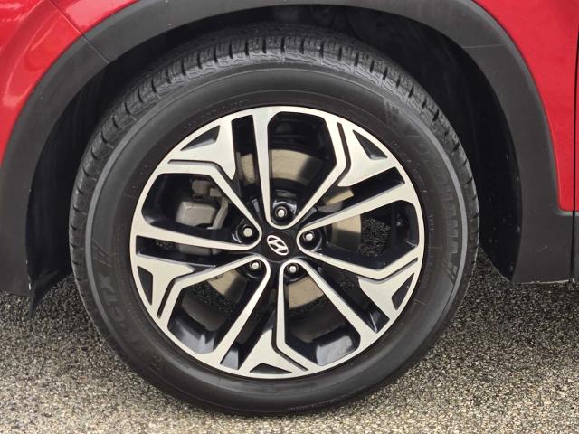 2020 Hyundai SANTA FE Vehicle Photo in DENTON, TX 76210-9321