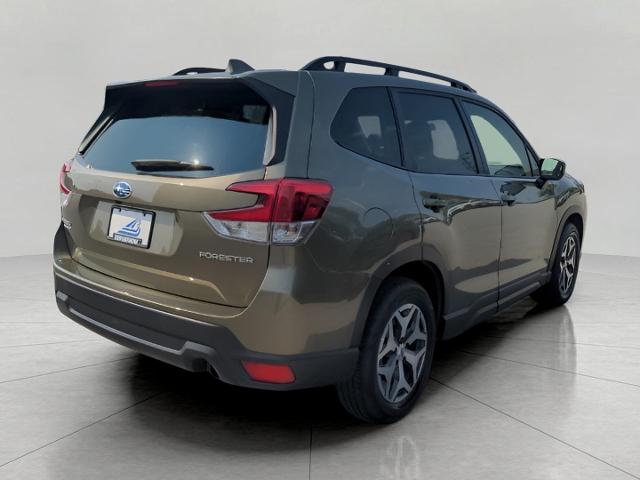 2023 Subaru Forester Vehicle Photo in Green Bay, WI 54304