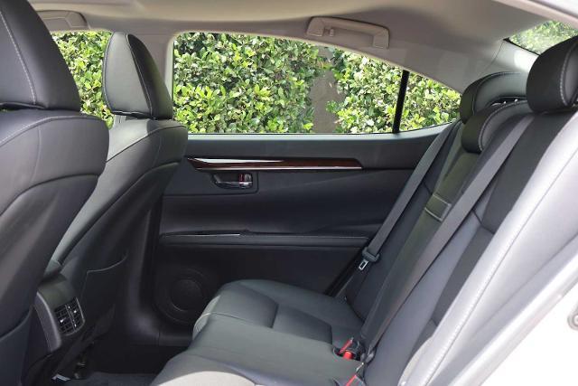 2016 Lexus ES 350 Vehicle Photo in DALLAS, TX 75209