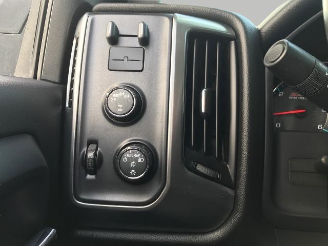 2017 Chevrolet Silverado 1500 Vehicle Photo in GREEN BAY, WI 54303-3330