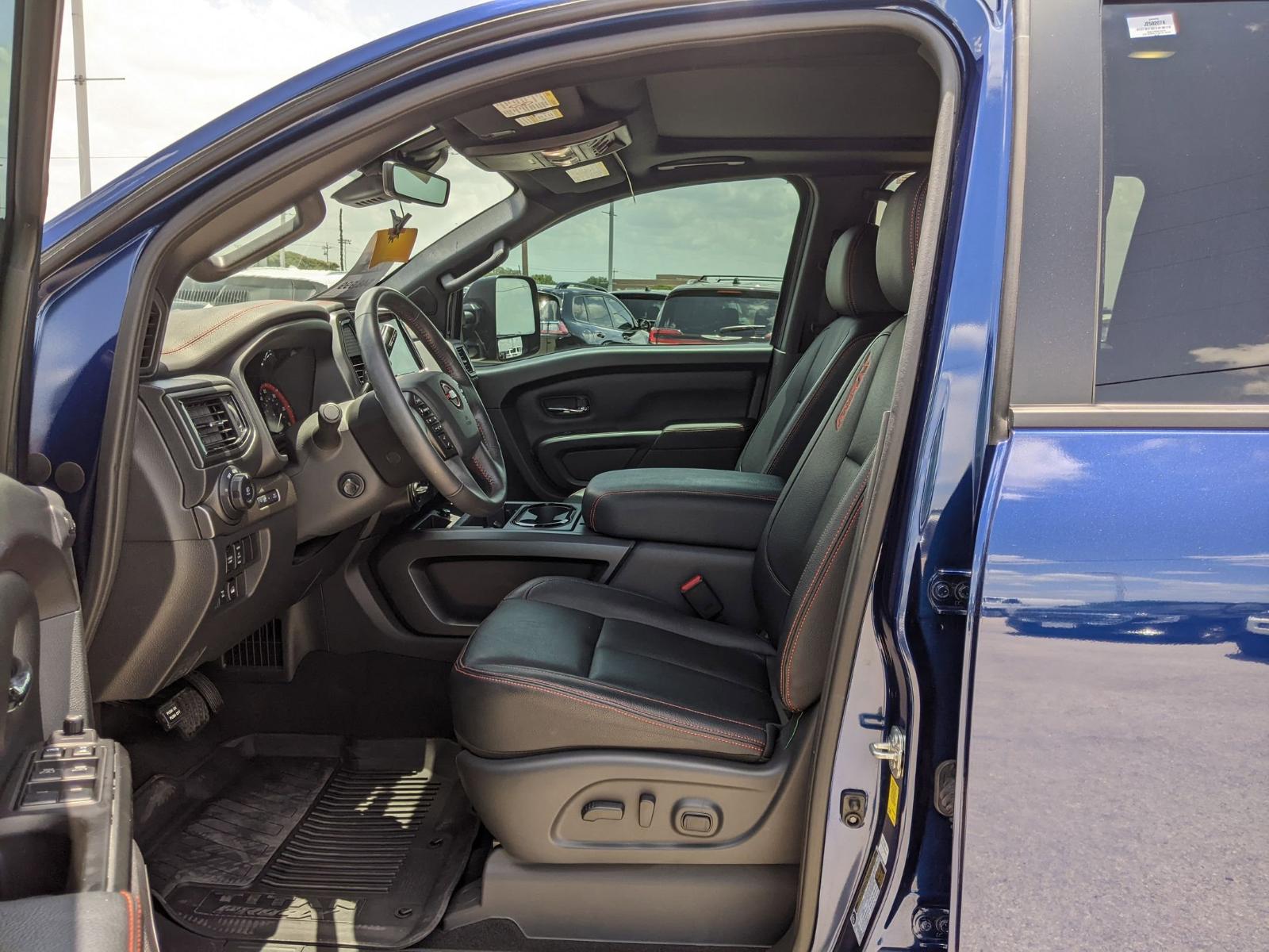 2024 Nissan Titan XD Vehicle Photo in Seguin, TX 78155