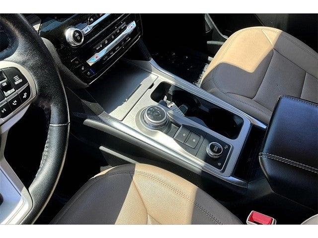 2023 Ford Explorer Vehicle Photo in Grapevine, TX 76051
