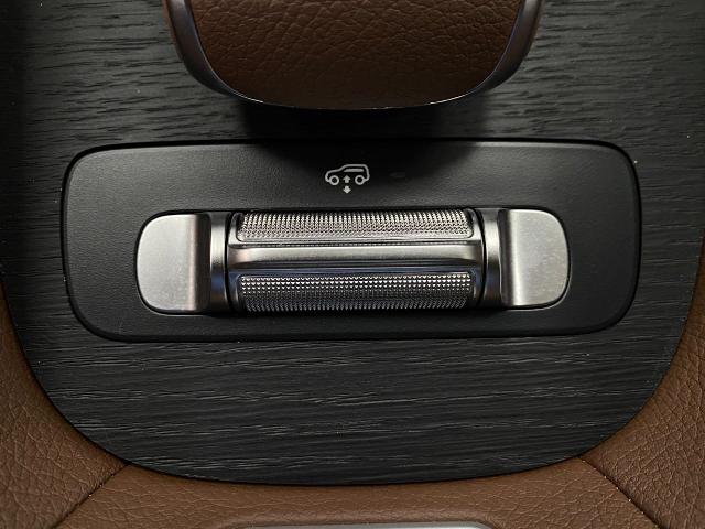 2025 Mercedes-Benz GLE Vehicle Photo in Appleton, WI 54913