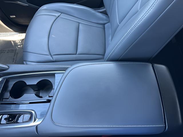 2024 Buick Enclave Vehicle Photo in MANITOWOC, WI 54220-5838