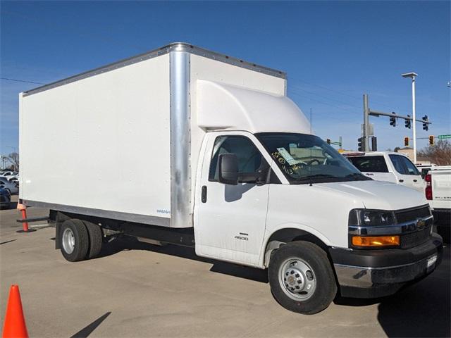 2024 Chevrolet Express Commercial Cutaway Vehicle Photo in ENGLEWOOD, CO 80113-6708