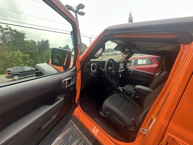 2025 Jeep Wrangler Vehicle Photo in Doylsetown, PA 18901