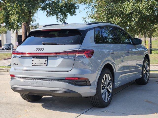 2025 Audi Q4 e-tron Vehicle Photo in HOUSTON, TX 77090