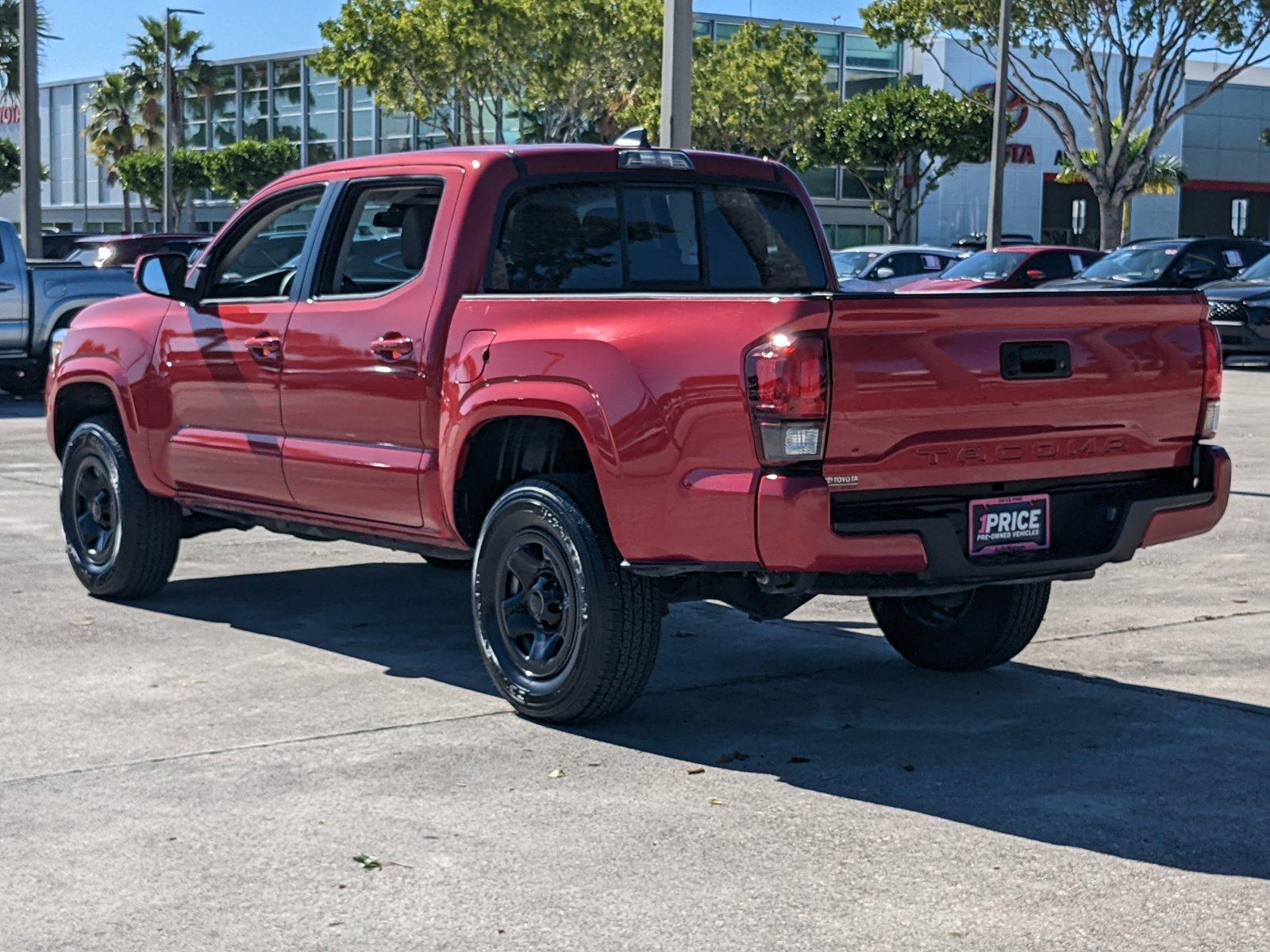 2022 Toyota Tacoma 2WD Vehicle Photo in Davie, FL 33331