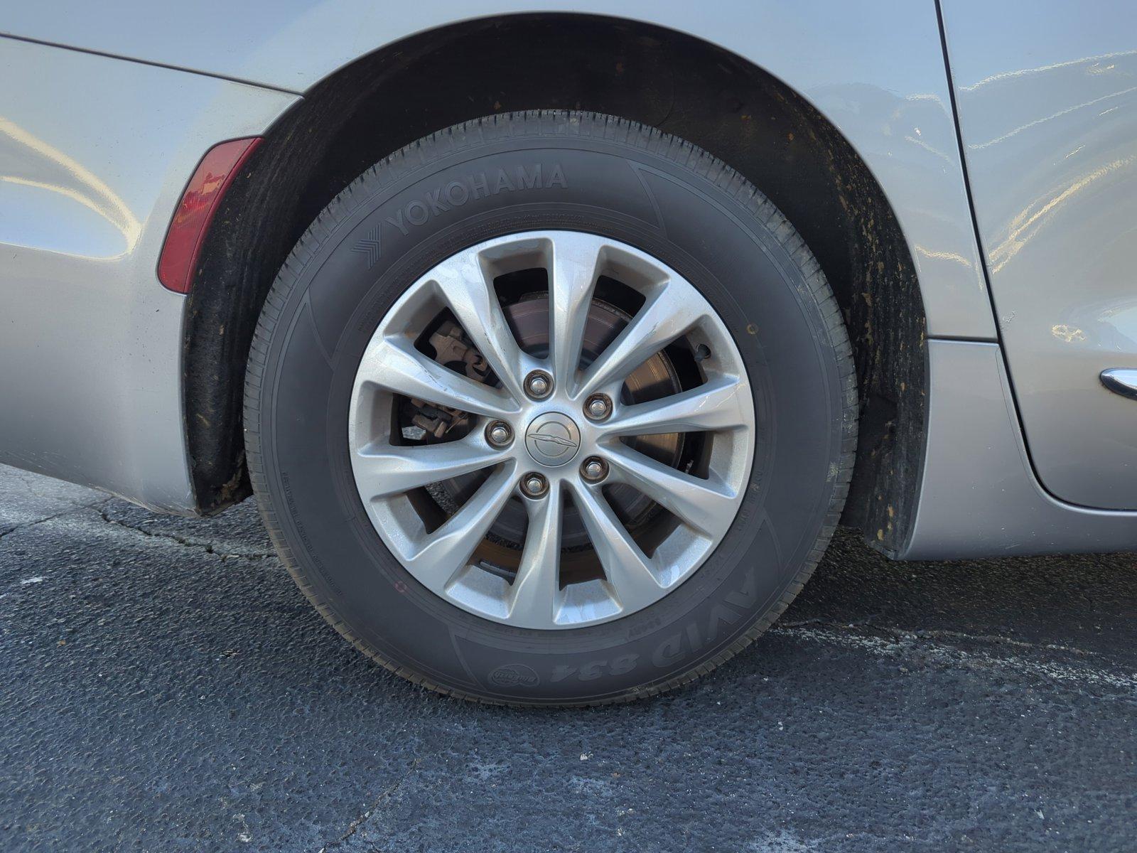 2018 Chrysler Pacifica Vehicle Photo in Memphis, TN 38128