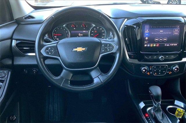 2021 Chevrolet Traverse Vehicle Photo in TOPEKA, KS 66609-0000