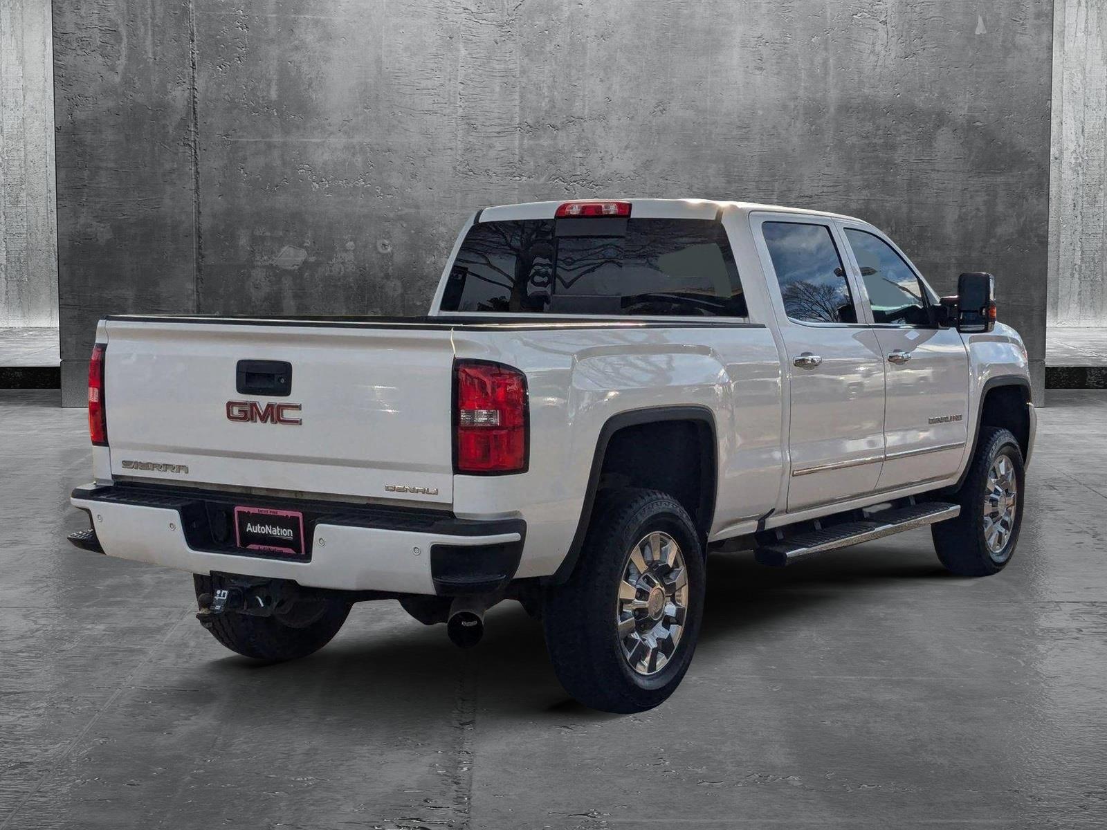 2016 GMC Sierra 2500HD Vehicle Photo in LONE TREE, CO 80124-2750