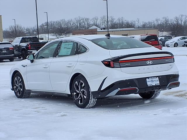 2025 Hyundai SONATA Vehicle Photo in Peoria, IL 61615