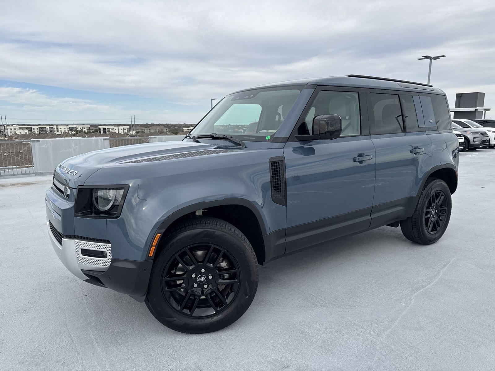 2024 Defender Vehicle Photo in AUSTIN, TX 78717