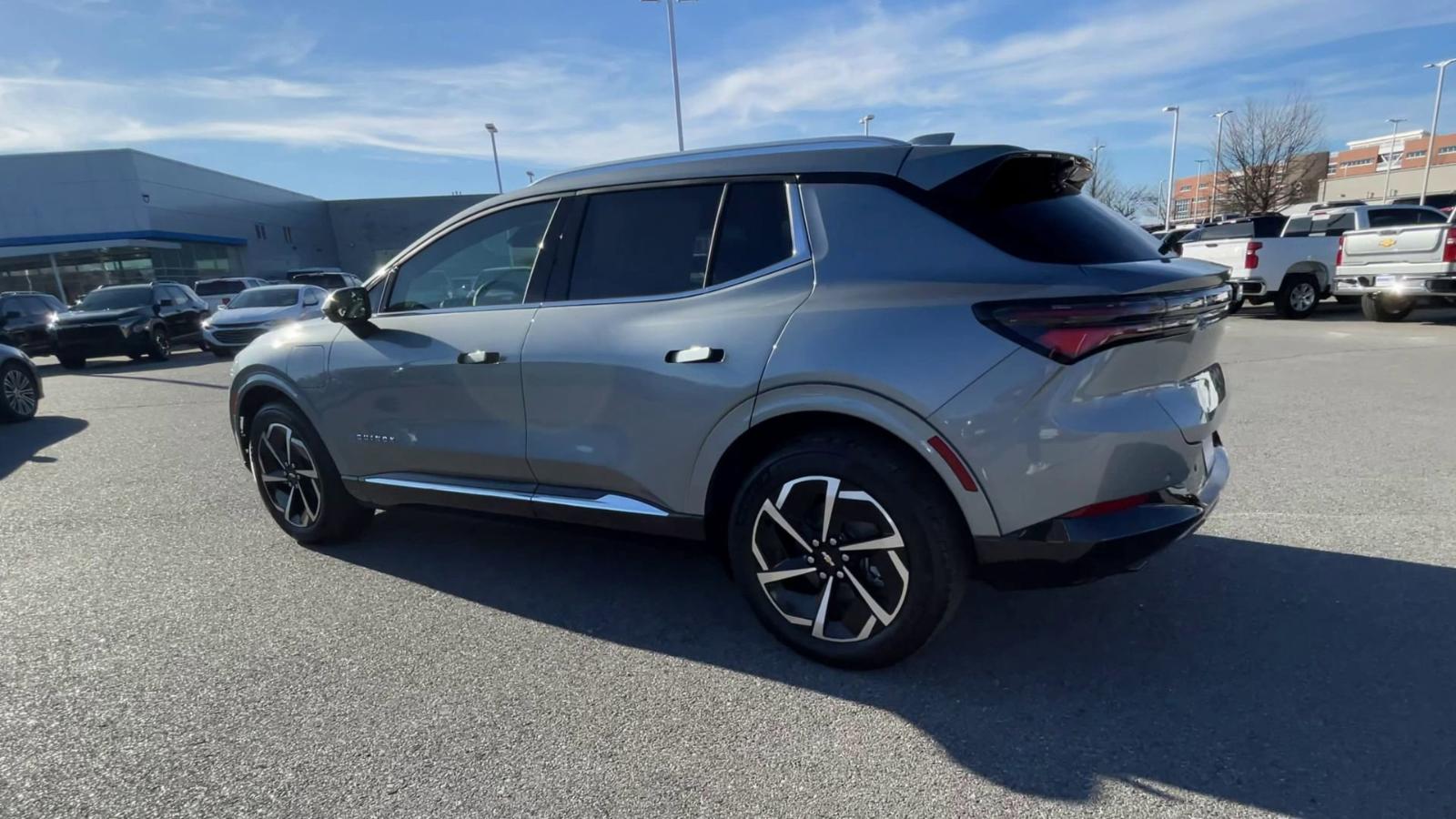 2025 Chevrolet Equinox EV Vehicle Photo in BENTONVILLE, AR 72712-4322