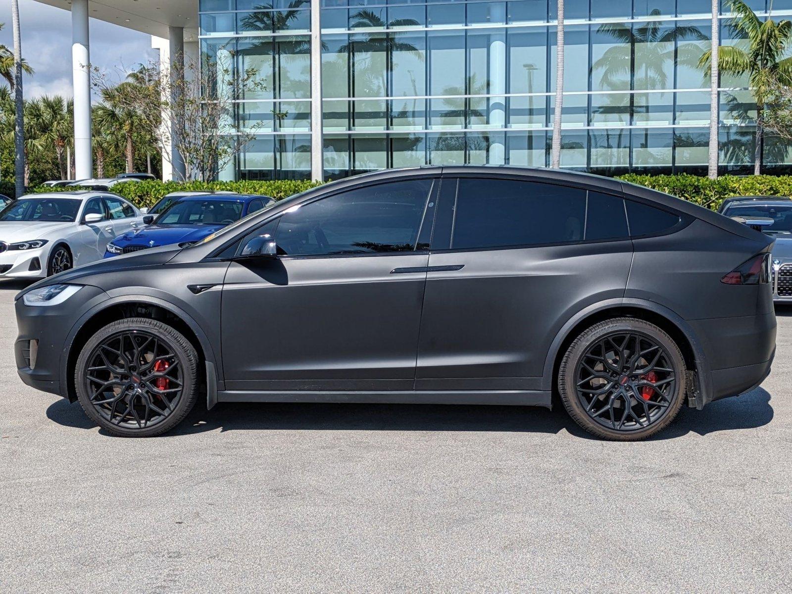 2021 Tesla Model X Vehicle Photo in Delray Beach, FL 33444