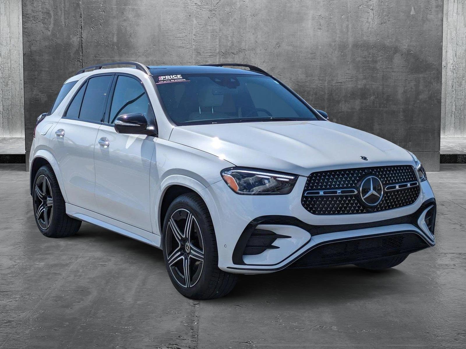 2025 Mercedes-Benz GLE Vehicle Photo in Bradenton, FL 34207