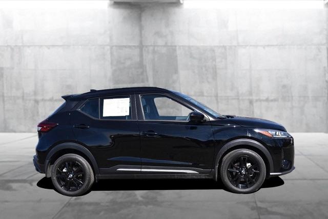 2024 Nissan Kicks Vehicle Photo in Ballwin, MO 63011