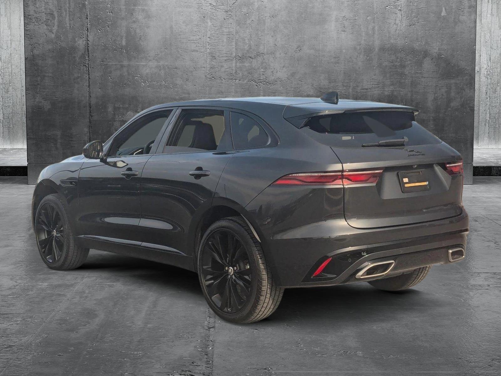 2024 Jaguar F-PACE Vehicle Photo in Cockeysville, MD 21030