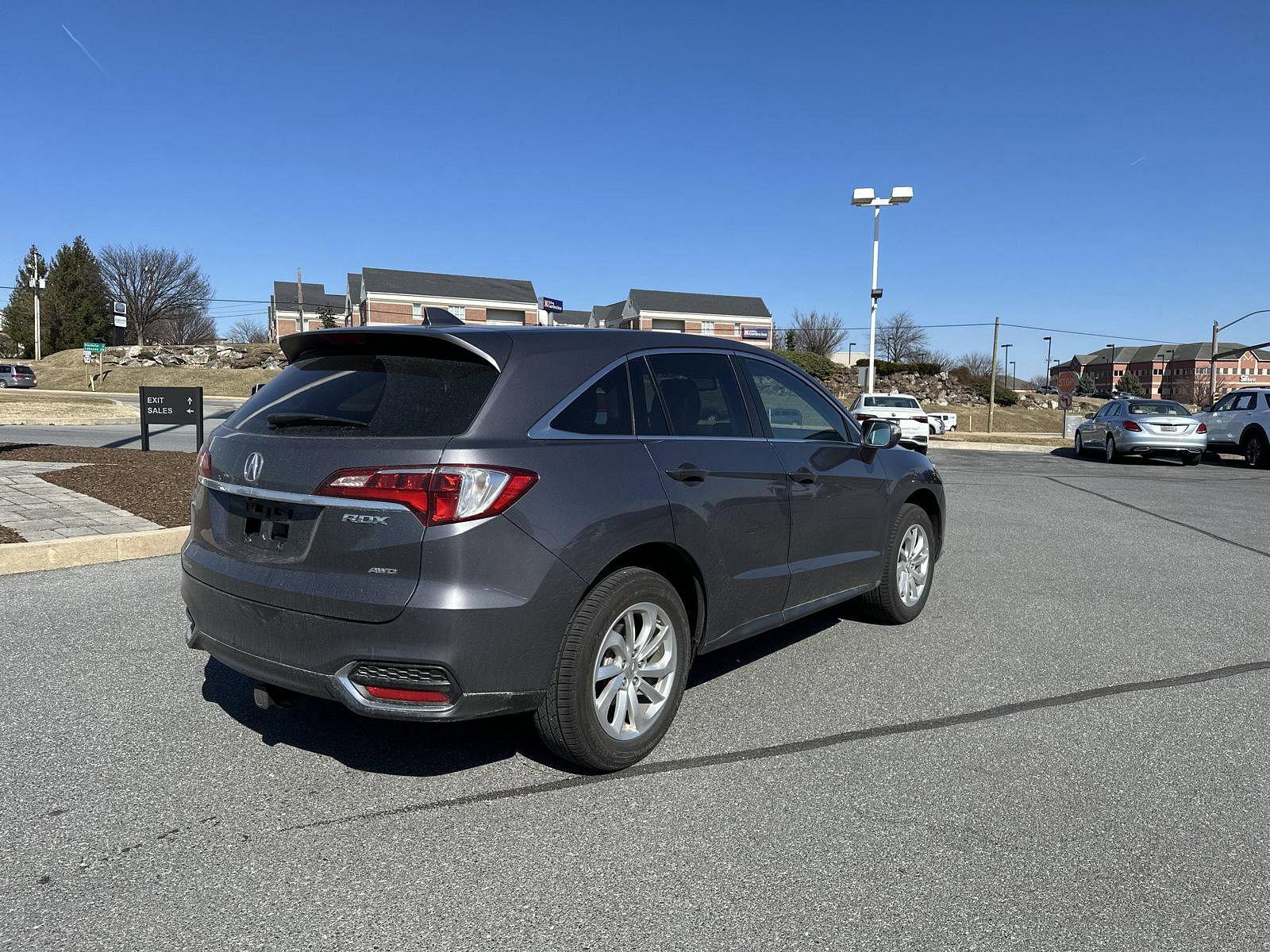 2017 Acura RDX Vehicle Photo in Lancaster, PA 17601