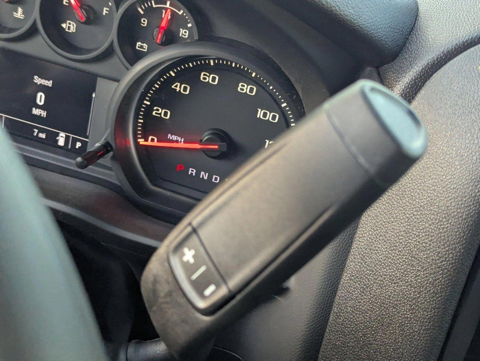 2025 Chevrolet Silverado 1500 Vehicle Photo in GREENACRES, FL 33463-3207