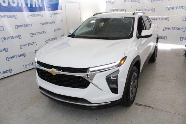 2025 Chevrolet Trax Vehicle Photo in SAINT CLAIRSVILLE, OH 43950-8512