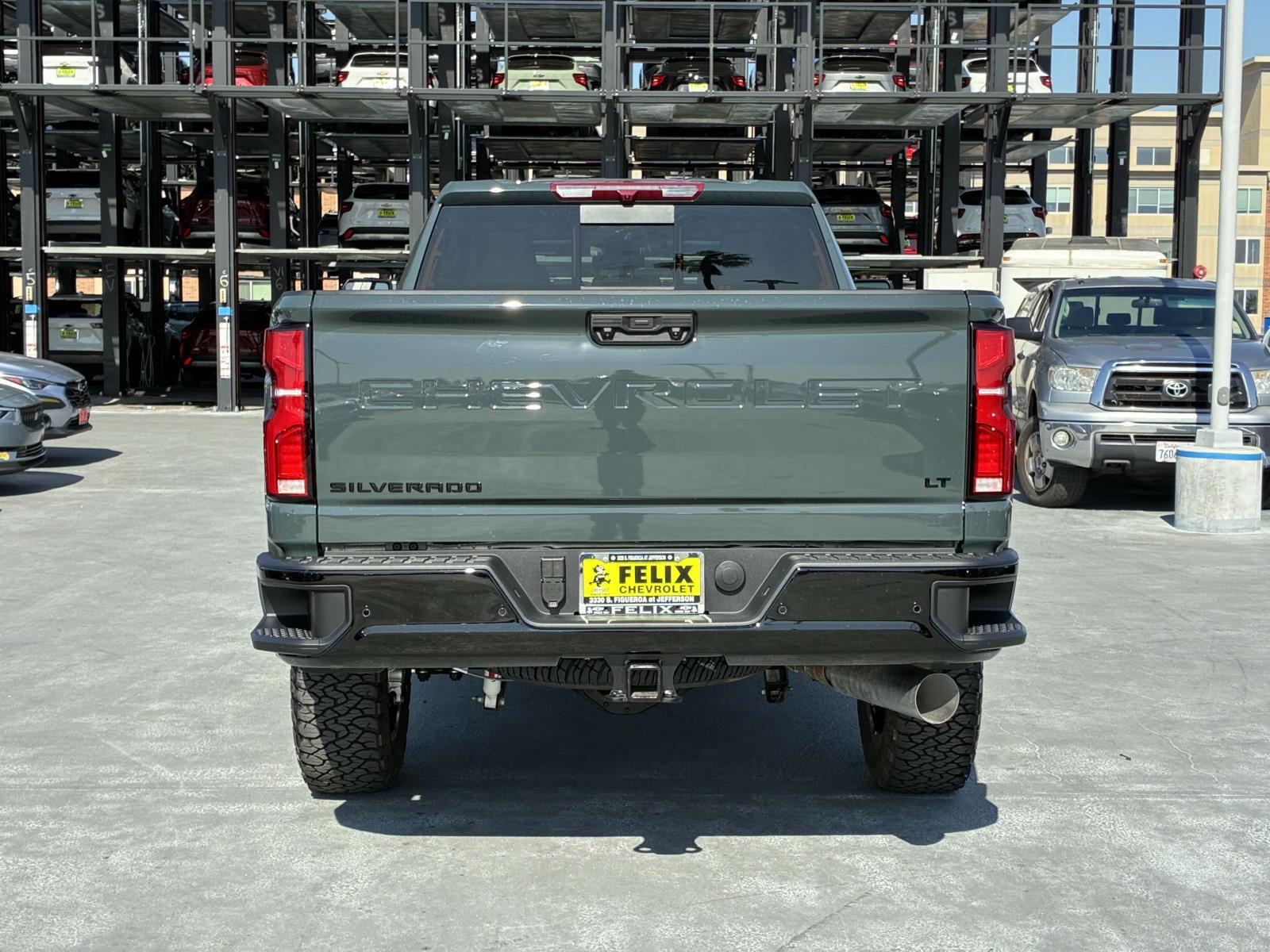 2025 Chevrolet Silverado 2500 HD Vehicle Photo in LOS ANGELES, CA 90007-3794