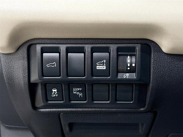 2019 Subaru Ascent Vehicle Photo in EVERETT, WA 98203-5662