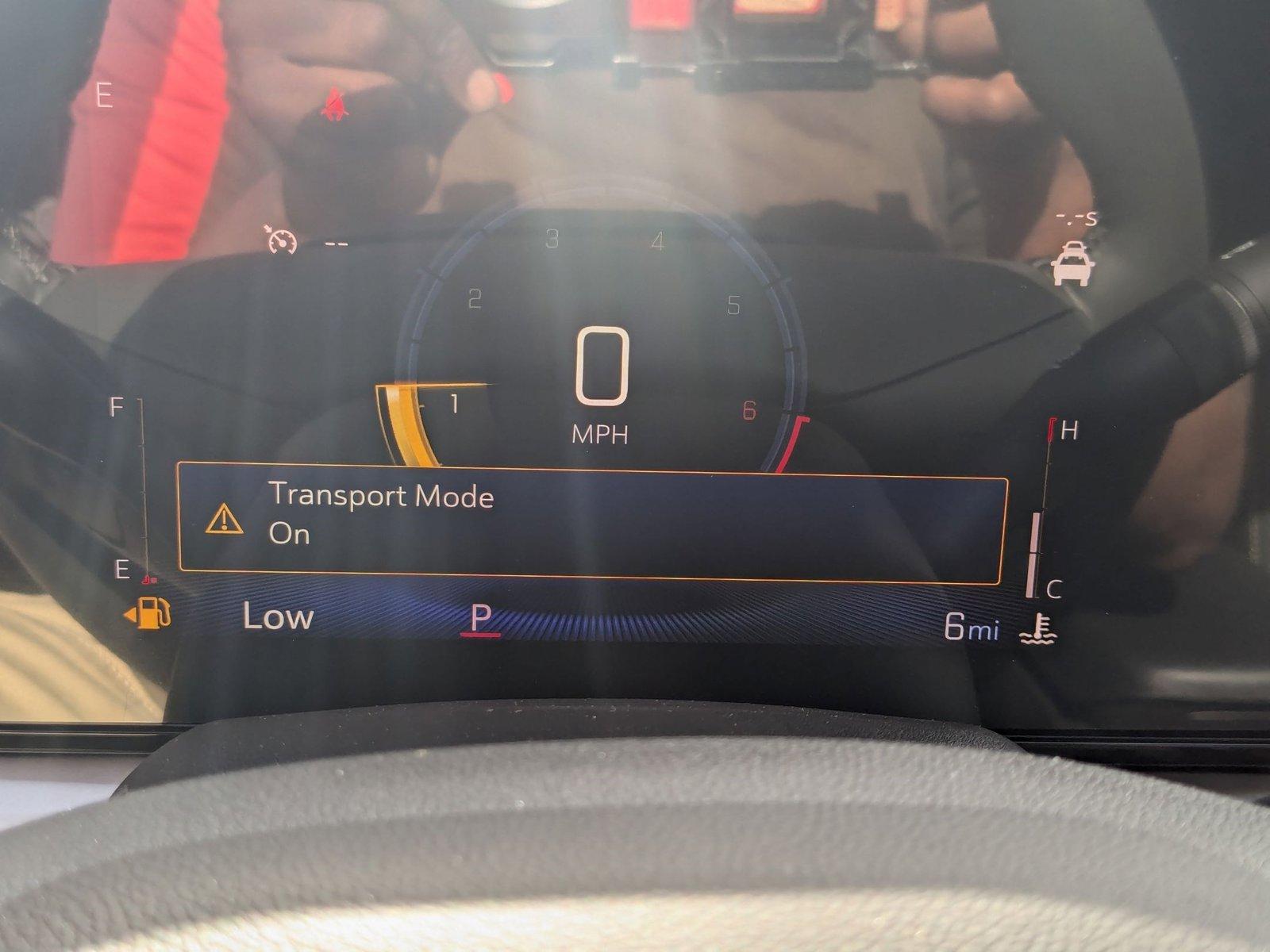 2025 Chevrolet Trax Vehicle Photo in MIAMI, FL 33134-2699