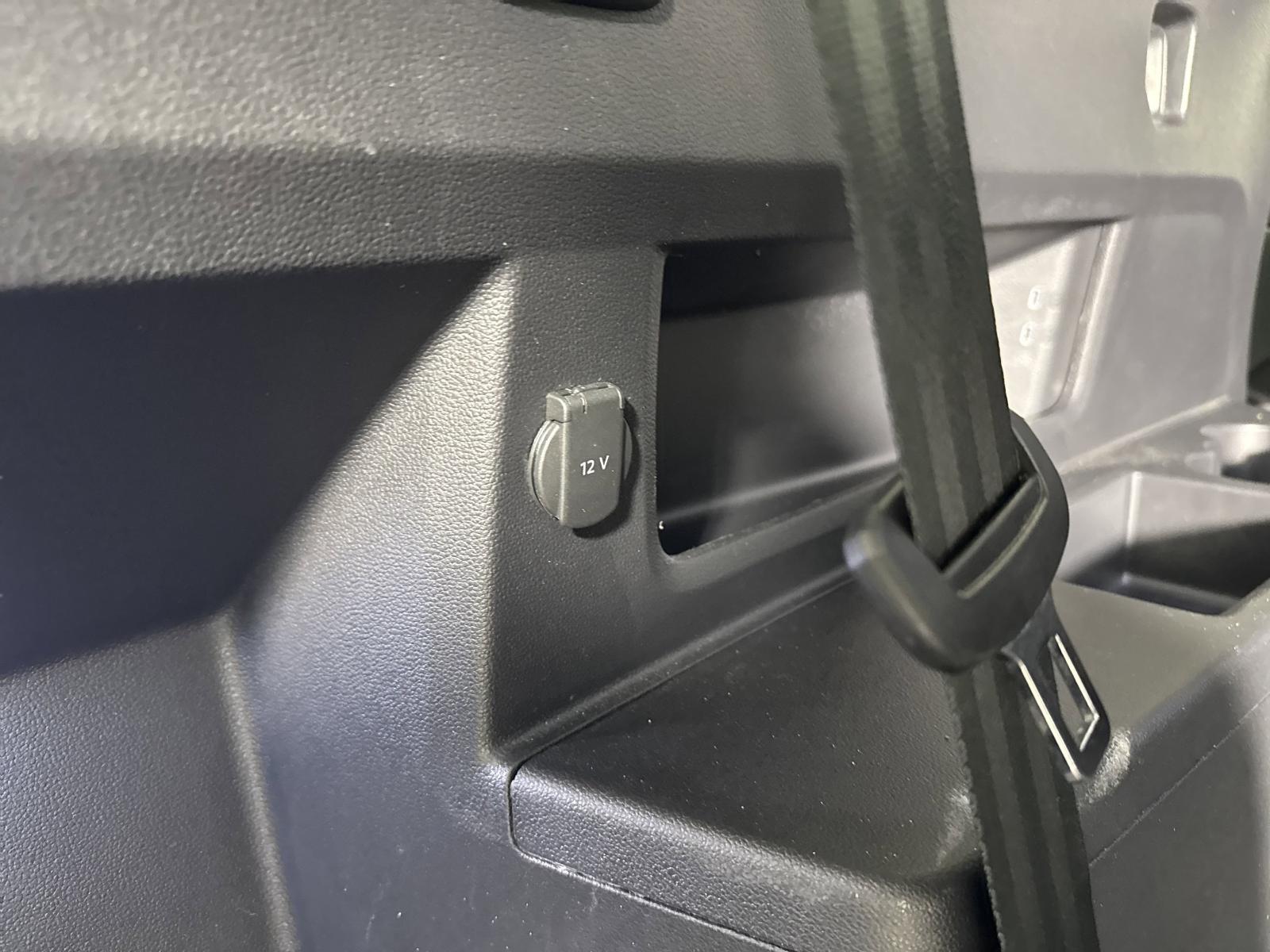 2024 Volkswagen Atlas Vehicle Photo in Georgetown, TX 78626