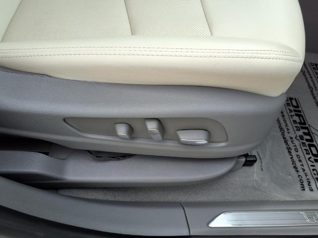 2023 Cadillac XT5 Vehicle Photo in TAMPA, FL 33612-3404