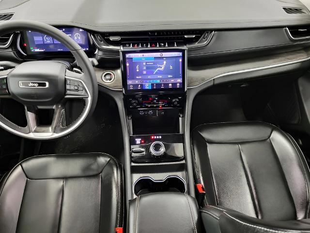 2024 Jeep Grand Cherokee L Vehicle Photo in APPLETON, WI 54914-8833