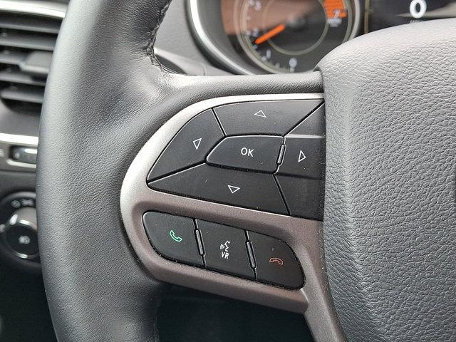 2019 Jeep Cherokee Vehicle Photo in Philadelphia, PA 19116