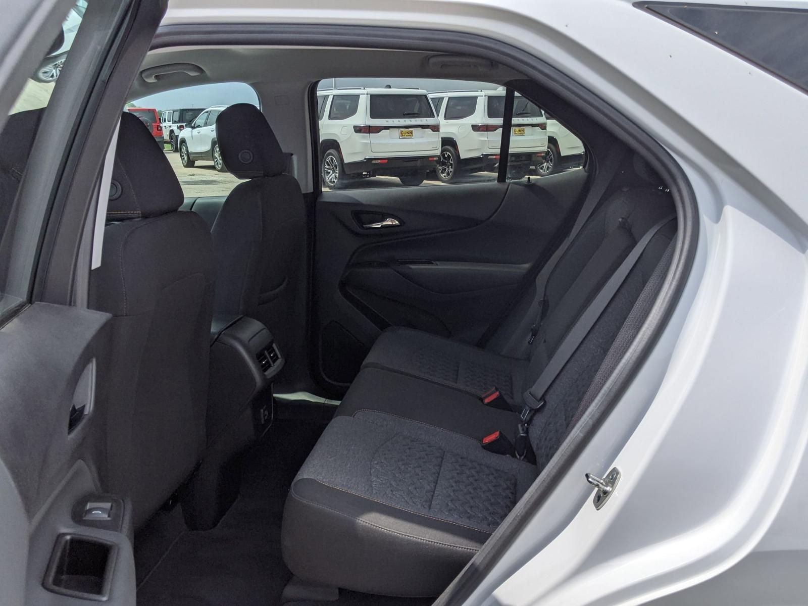 2024 Chevrolet Equinox Vehicle Photo in Seguin, TX 78155