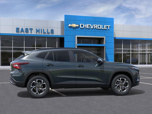 2025 Chevrolet Trax Vehicle Photo in Roslyn, NY 11576