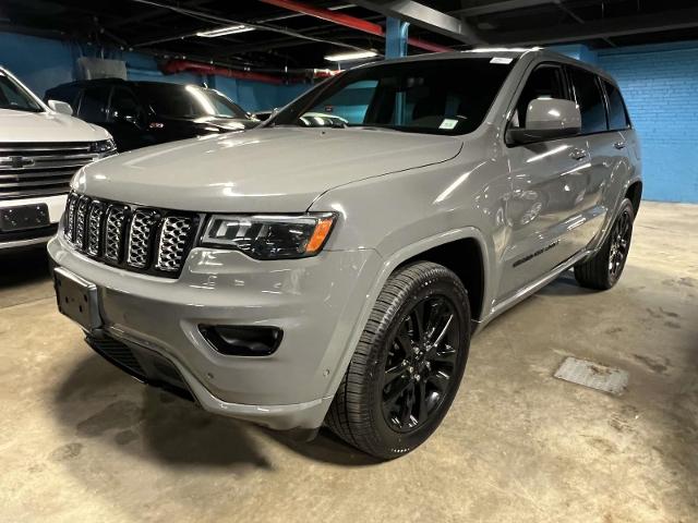 2020 Jeep Grand Cherokee Vehicle Photo in Roslyn, NY 11576