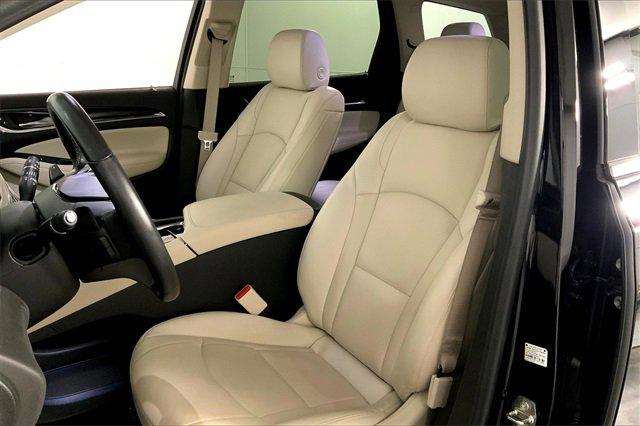 2023 Buick Enclave Vehicle Photo in KANSAS CITY, MO 64114-4545