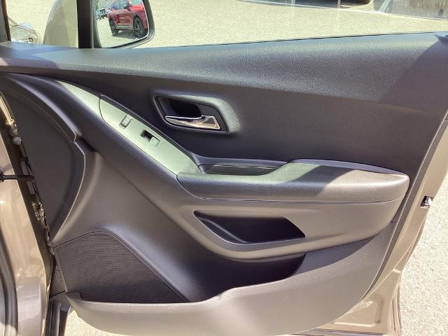 2022 Chevrolet Trax Vehicle Photo in GARDNER, MA 01440-3110