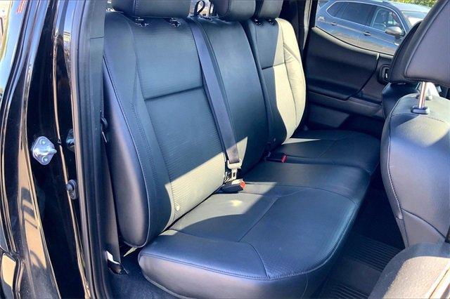 2023 Toyota Tacoma 4WD Vehicle Photo in KANSAS CITY, MO 64114-4502