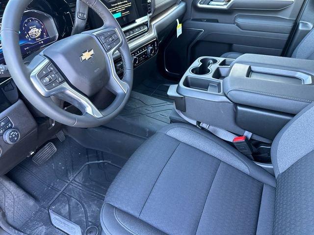 2025 Chevrolet Silverado 3500 HD Vehicle Photo in RIVERSIDE, CA 92504-4106