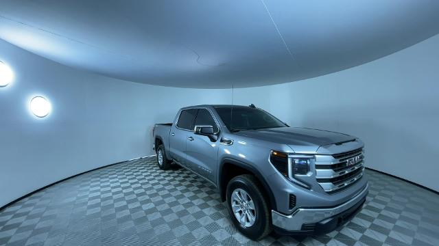 2024 GMC Sierra 1500 Vehicle Photo in GILBERT, AZ 85297-0402