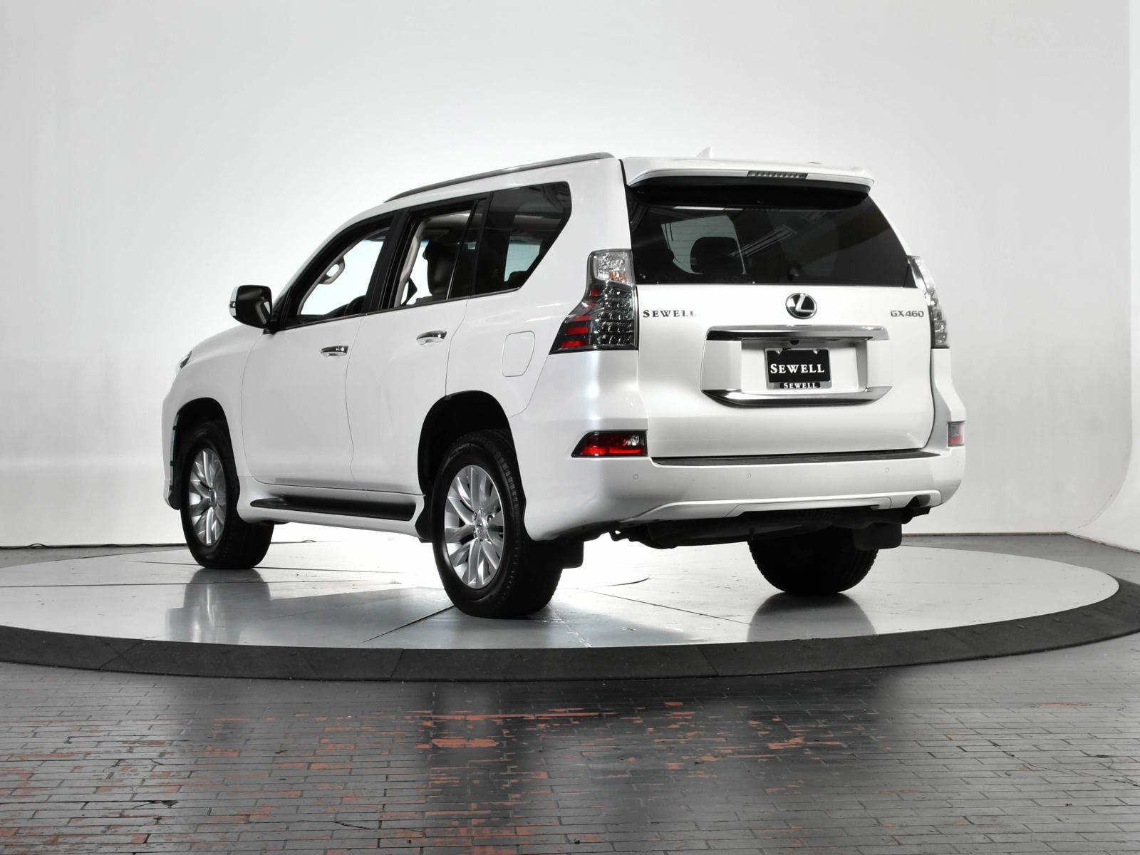 2023 Lexus GX 460 Vehicle Photo in DALLAS, TX 75235