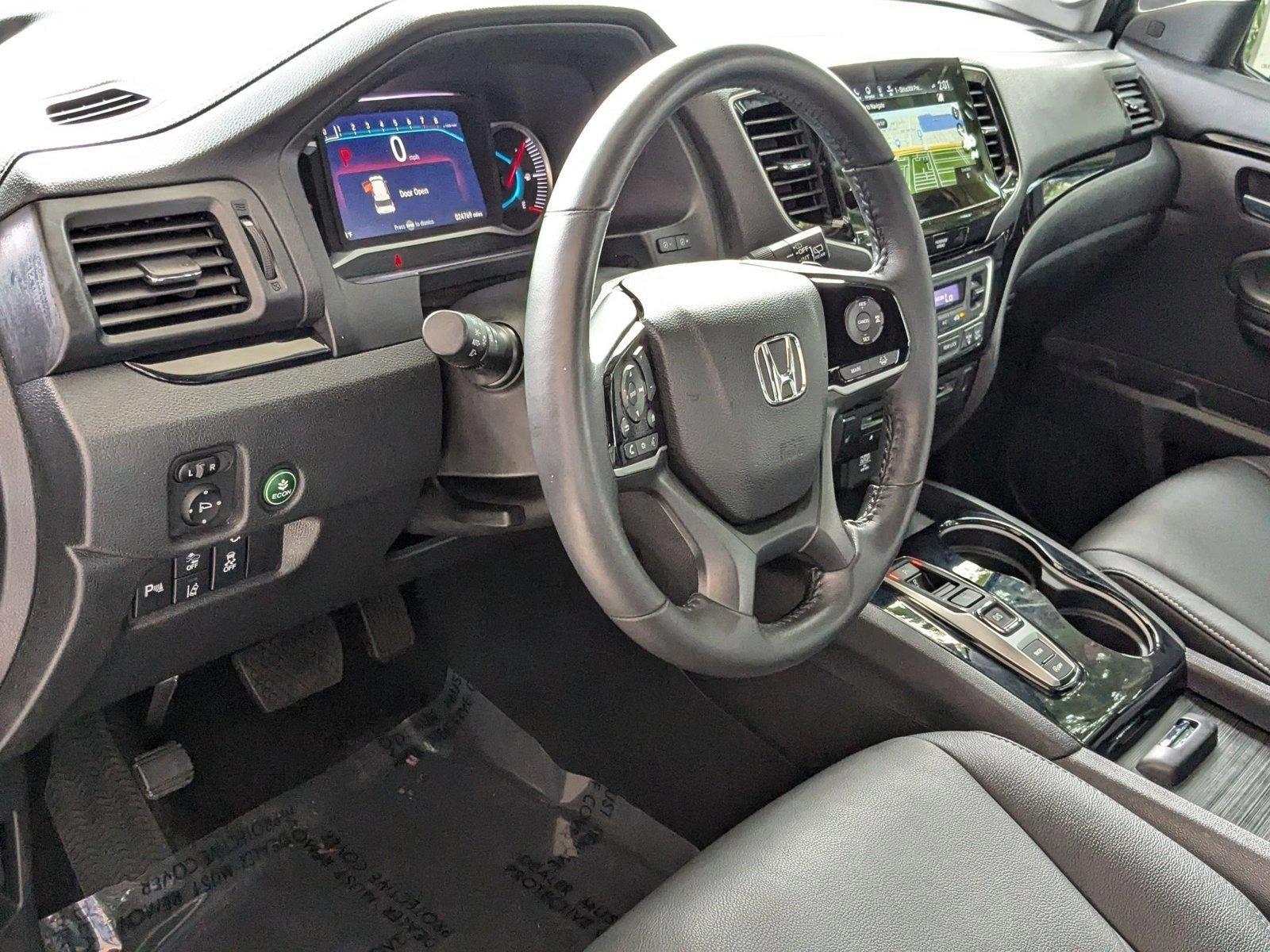 2022 Honda Pilot Vehicle Photo in Miami, FL 33015