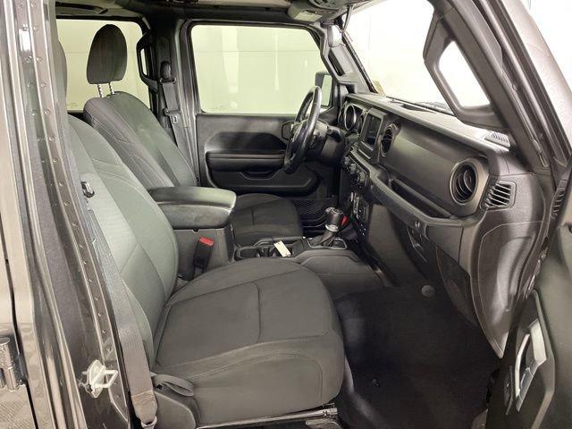 2022 Jeep Gladiator Vehicle Photo in PHOENIX, AZ 85014-3381