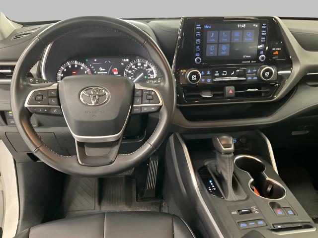 2022 Toyota Highlander Vehicle Photo in Oshkosh, WI 54904