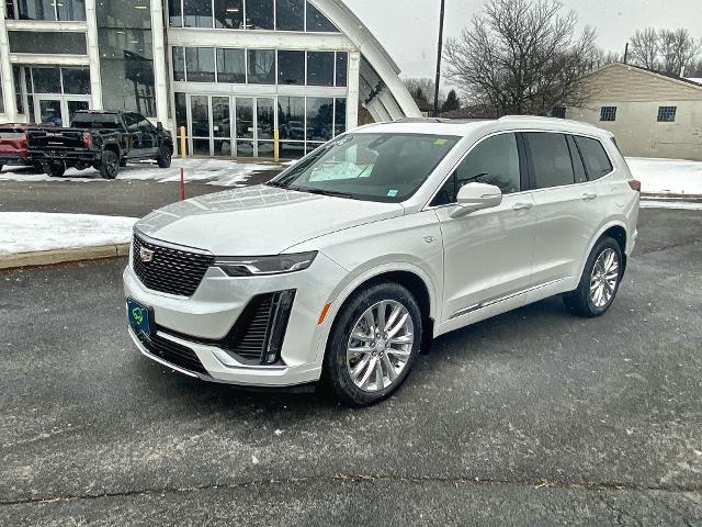 2023 Cadillac XT6 Vehicle Photo in WILLIAMSVILLE, NY 14221-2883