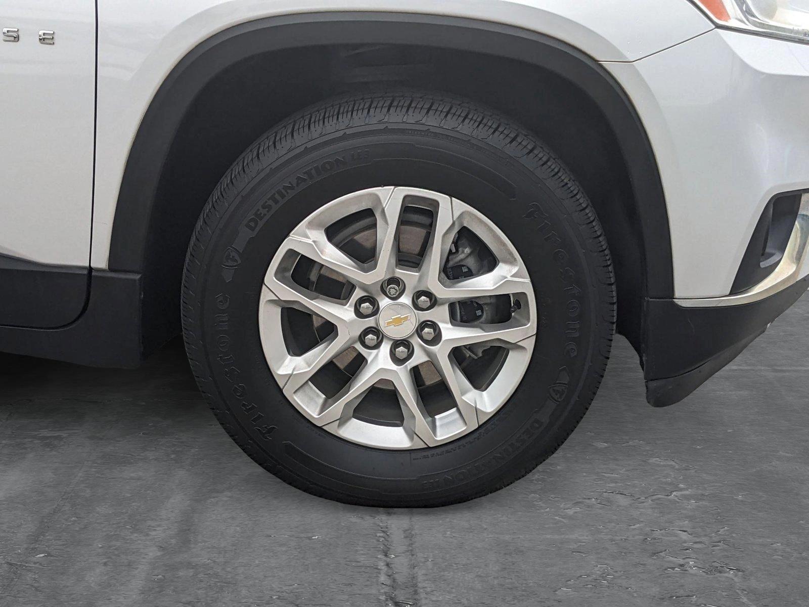 2021 Chevrolet Traverse Vehicle Photo in MIAMI, FL 33172-3015