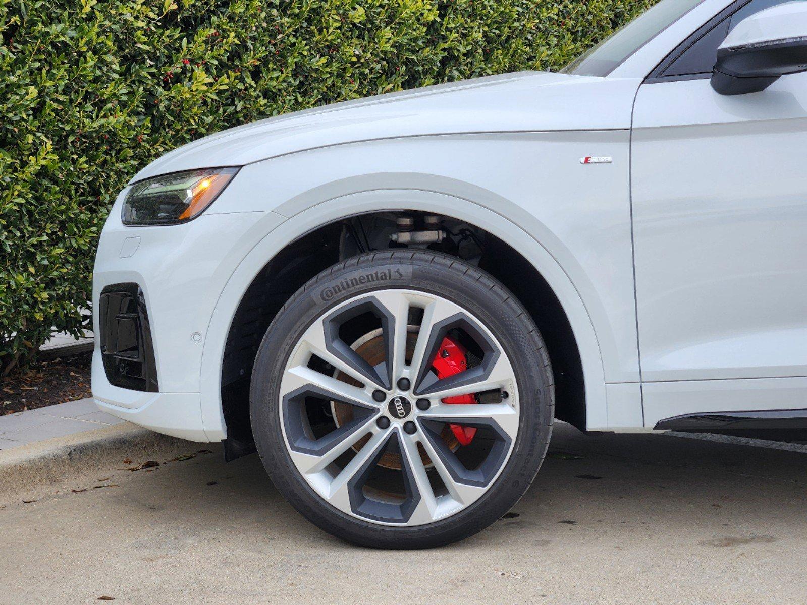 2025 Audi Q5 Sportback Vehicle Photo in MCKINNEY, TX 75070