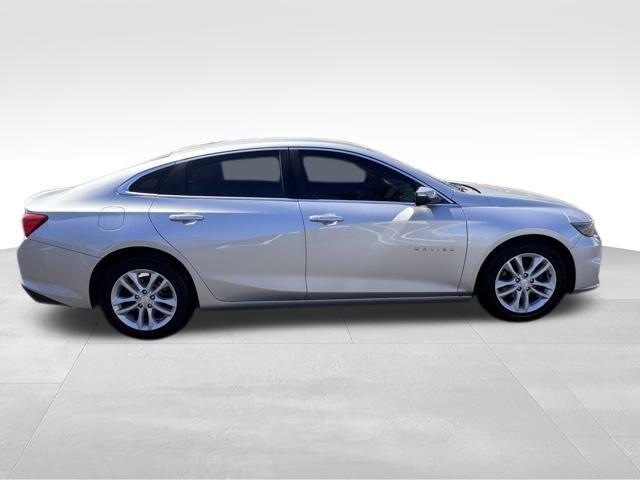 2017 Chevrolet Malibu Vehicle Photo in DELRAY BEACH, FL 33483-3294